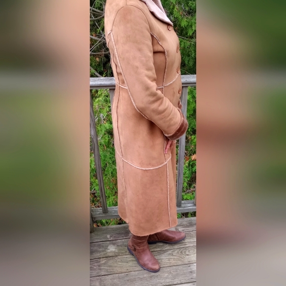 Blushe Impressions Faux Suede Shearling Coat. Long. Button Front. Size 6 Fitted - Picture 5 of 6